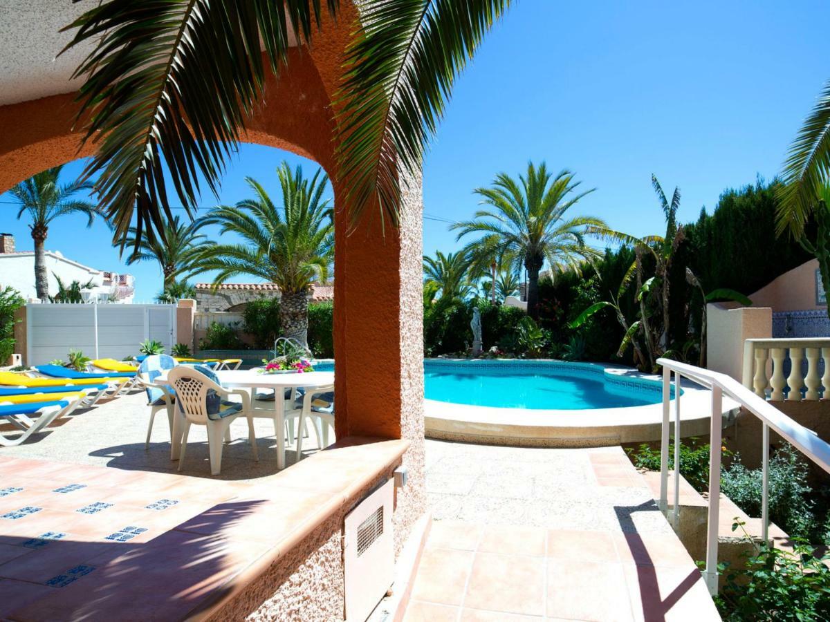 Villa Amber By Interhome Calpe Exterior photo
